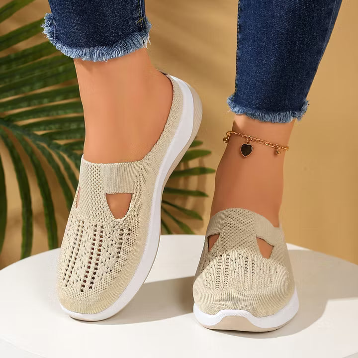 Summer Promotion 50% Off🌤️ Women's Comfortable Soft-Soled Half Slippers
