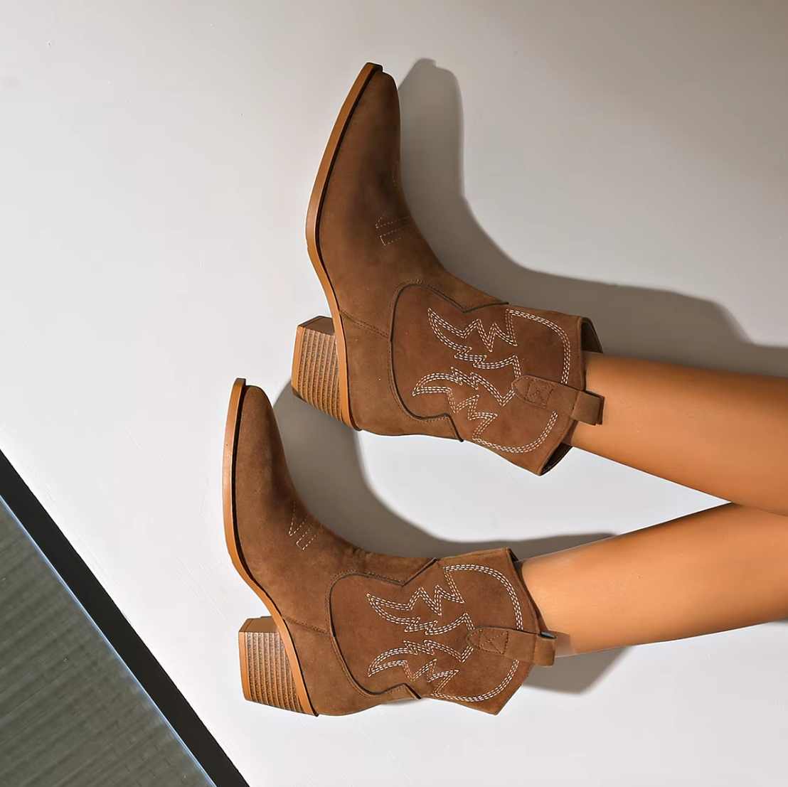Harper™ Women Embroidered Pointed Toe Boots, Retro Slip on Western Cowboy Boots
